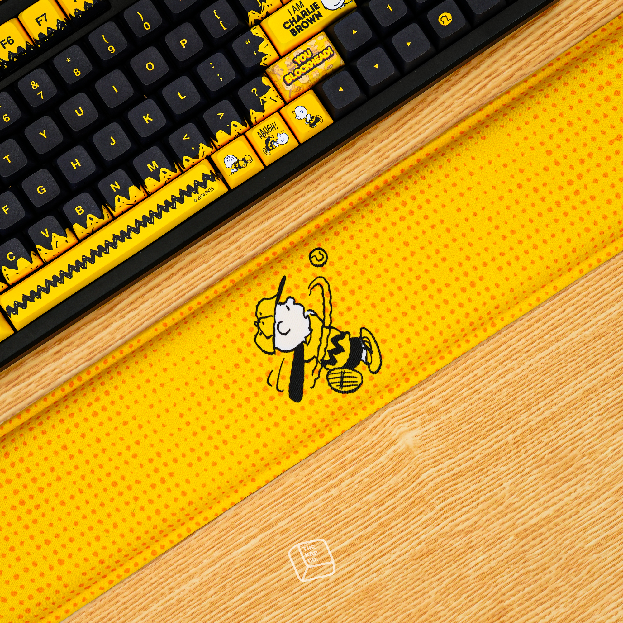 Thekapco x Peanuts | A Boy Named Charlie Brown Full Set