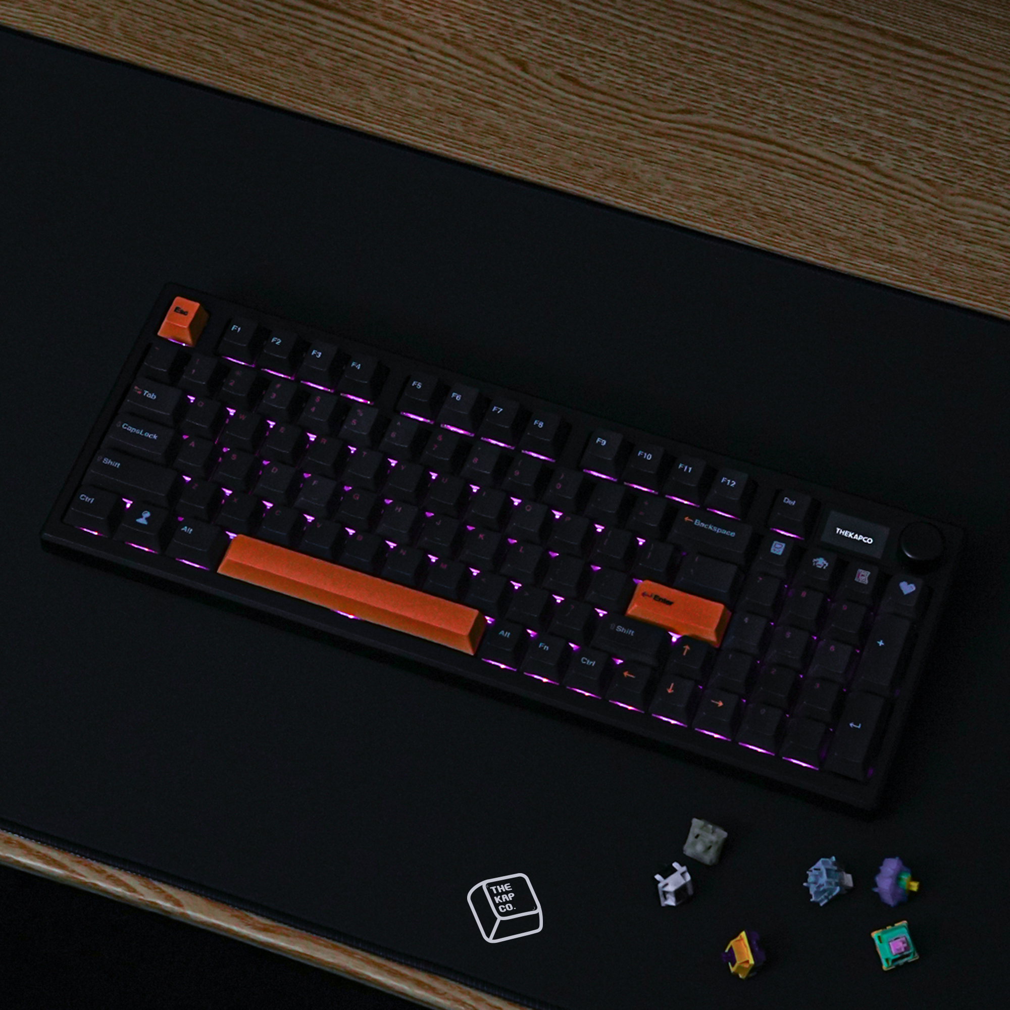Thekapco x Lalamoon | Retro Arcade Keycap Set