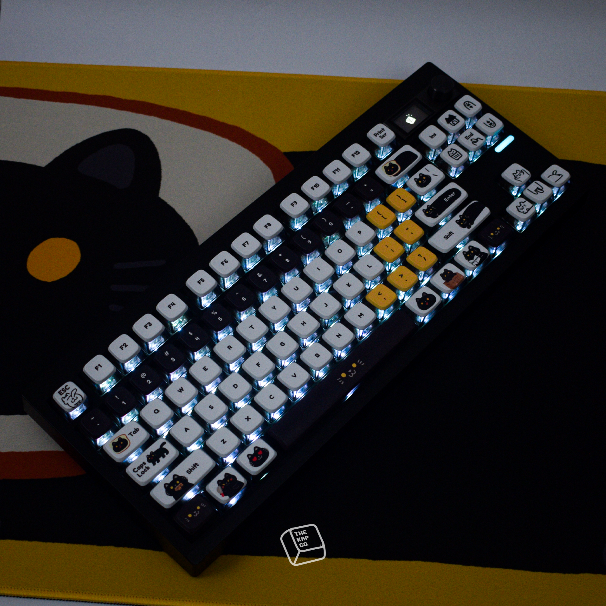 Thekapco x secondfloorneko | Black Catto Deskmat / Wristrest
