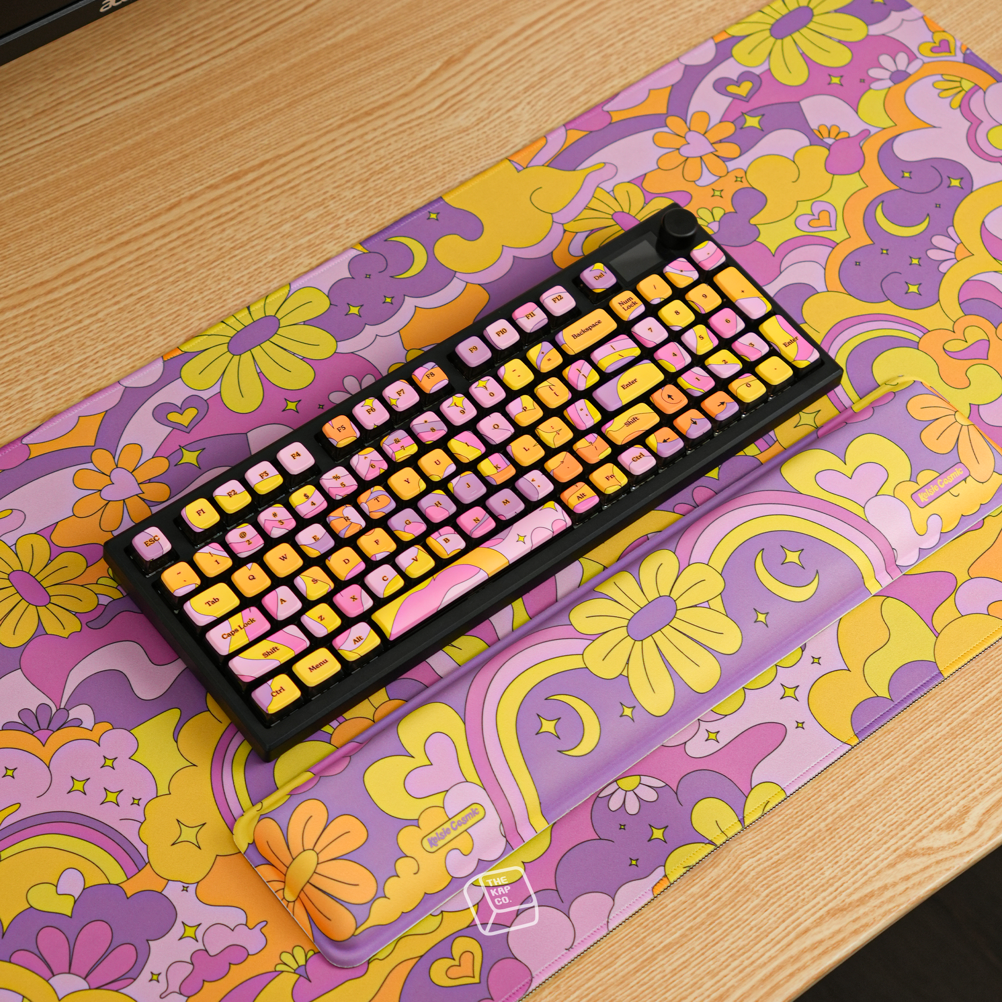 Thekapco x Kelsie Cosmic | Sunset Dream Deskmat & Wristrest