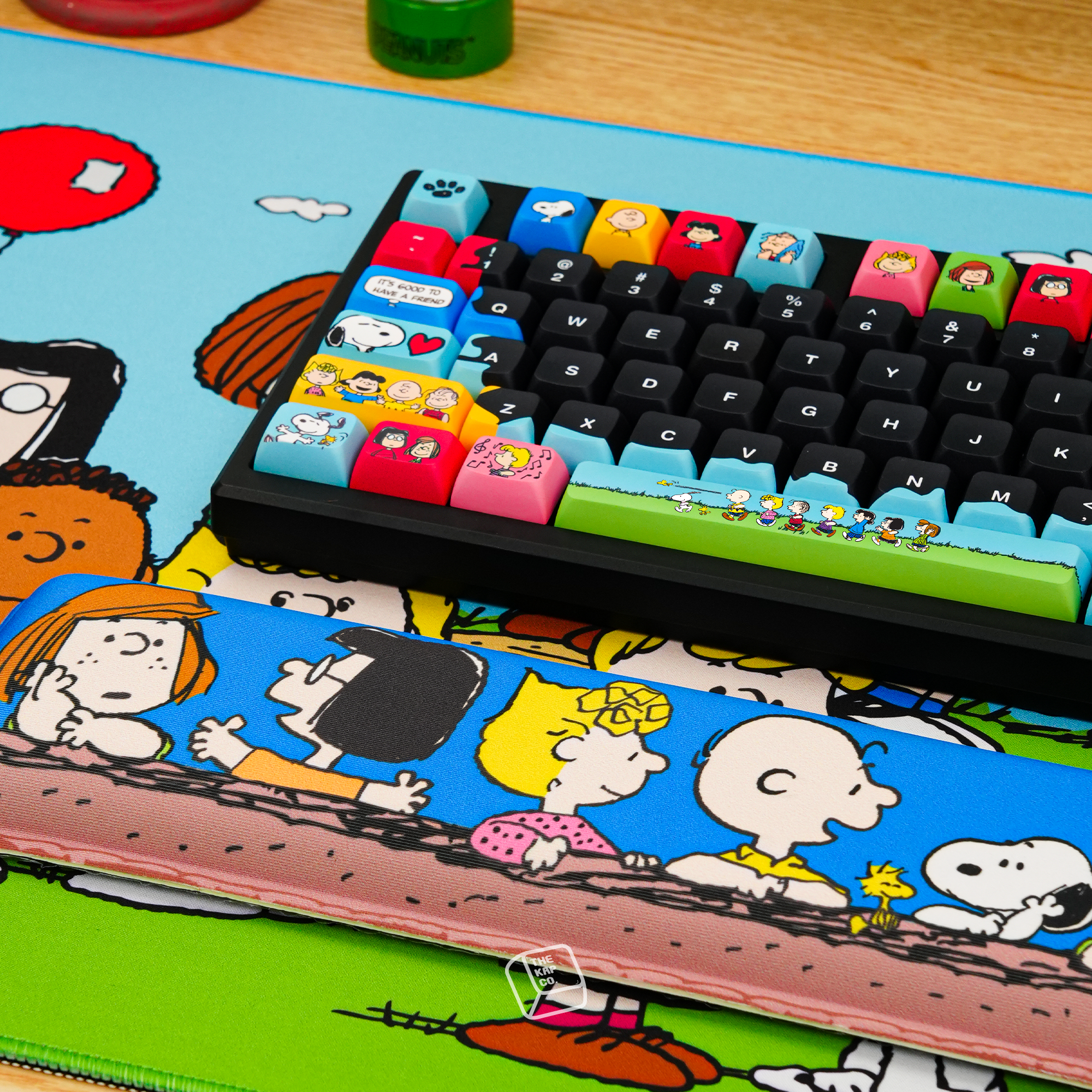 Thekapco x Peanuts | The Peanuts by Schulz Keycap Set