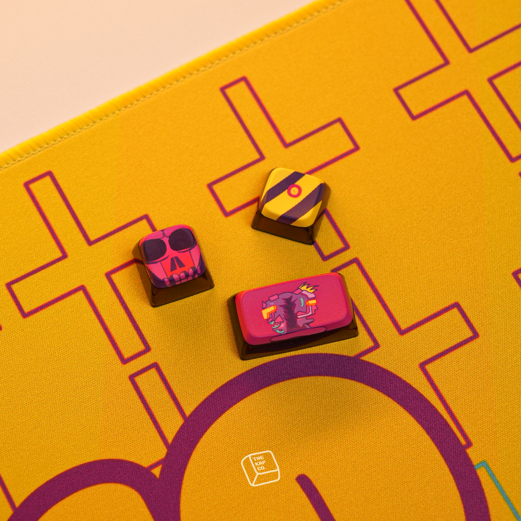 Thekapco x Vaunsarts | Radioactive Keycap Set