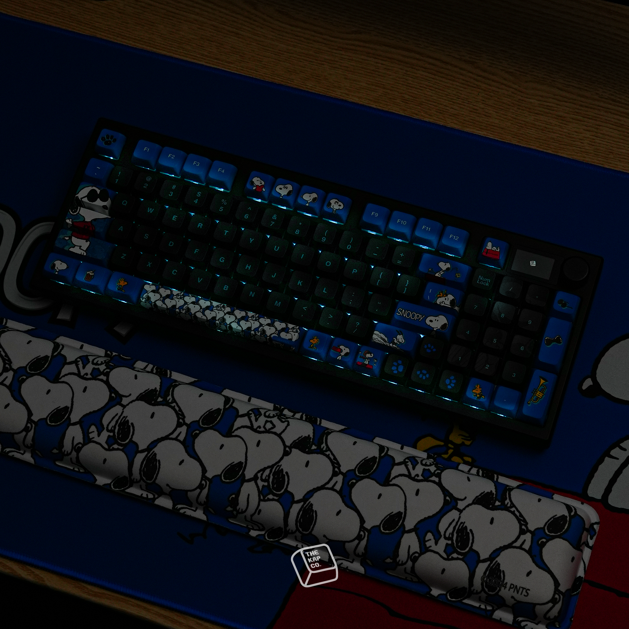 Thekapco x Peanuts | Snoopy Keycap Set