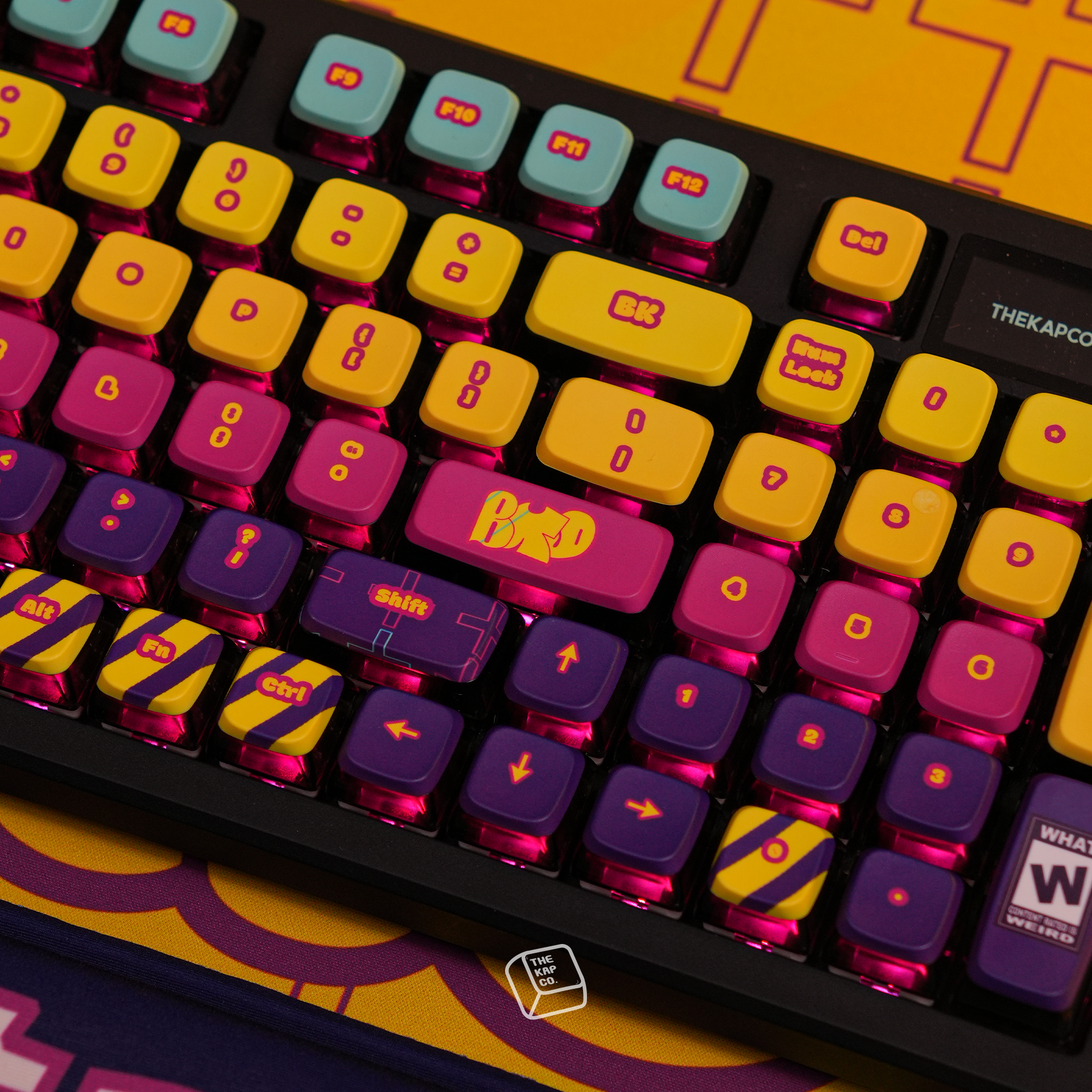 Thekapco x Vaunsarts | Radioactive Keycap Set
