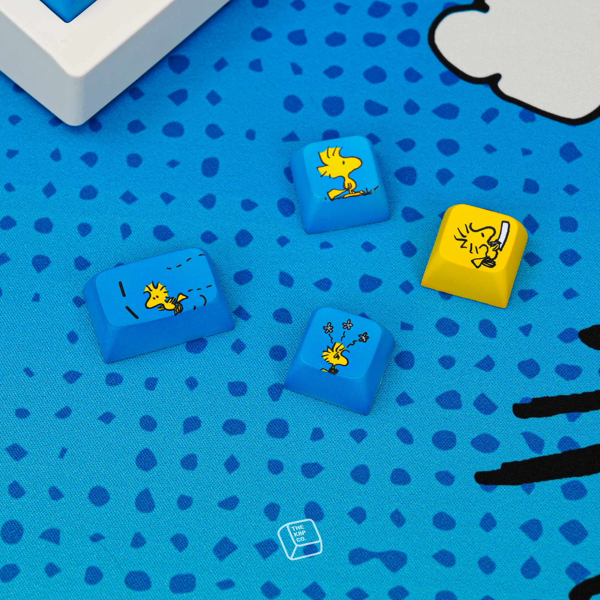 Thekapco x Peanuts | Woodstock Deskmat & Wristrest