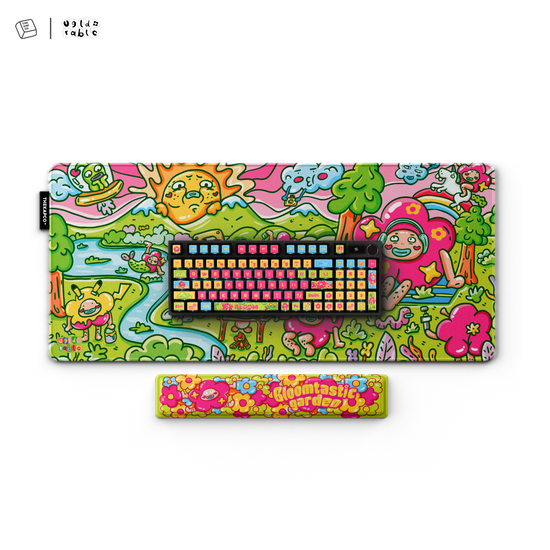Thekapco x Ugldorable |  Bloomtastic Garden Deskmat