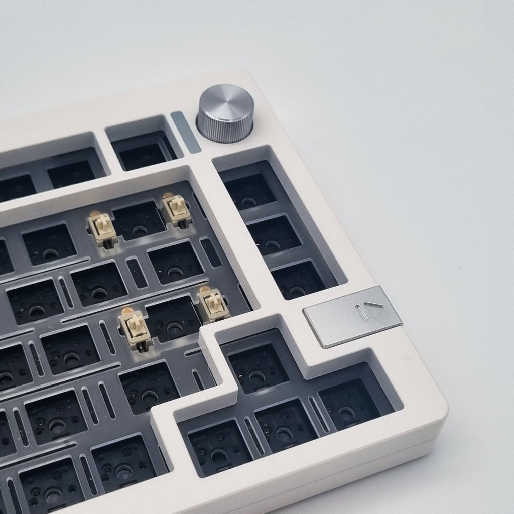LMK81 Aluminum VIA/QMK Mechanical Keyboard - White - The Kapco